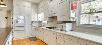 Lakeside Litchfield Home w/ Patio & Gas Grill!