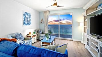 Smart TV, videogiochi, libri