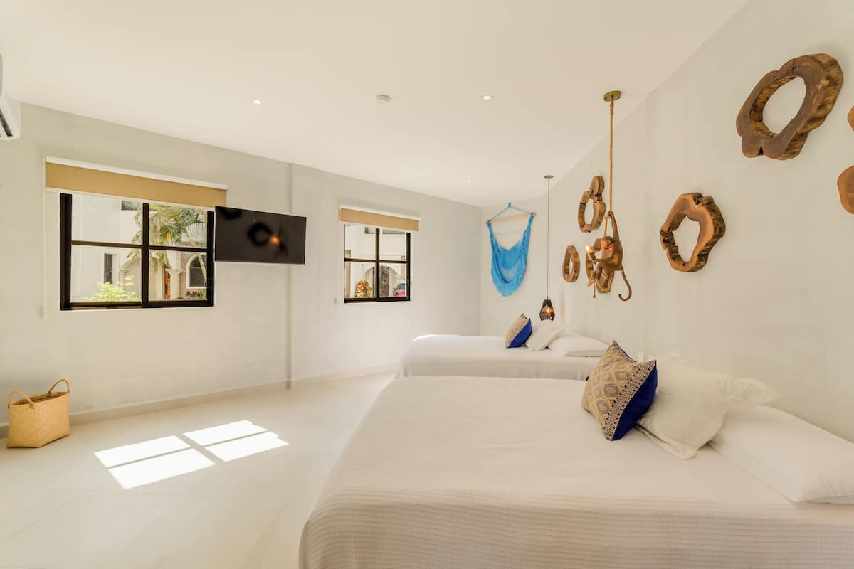 Family Studio | Individually decorated, individually furnished, free WiFi, bed sheets