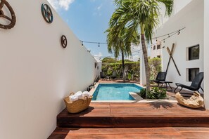 7 outdoor pools - Casa Aluxes Guesthouse (Cancun)