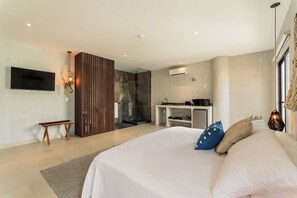 Camera, vista cortile | Con stile personalizzato, con arredamento individuale, Wi-Fi gratuito