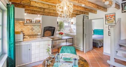 Visitors - LA CHAPELLE SAINT SAUVEUR