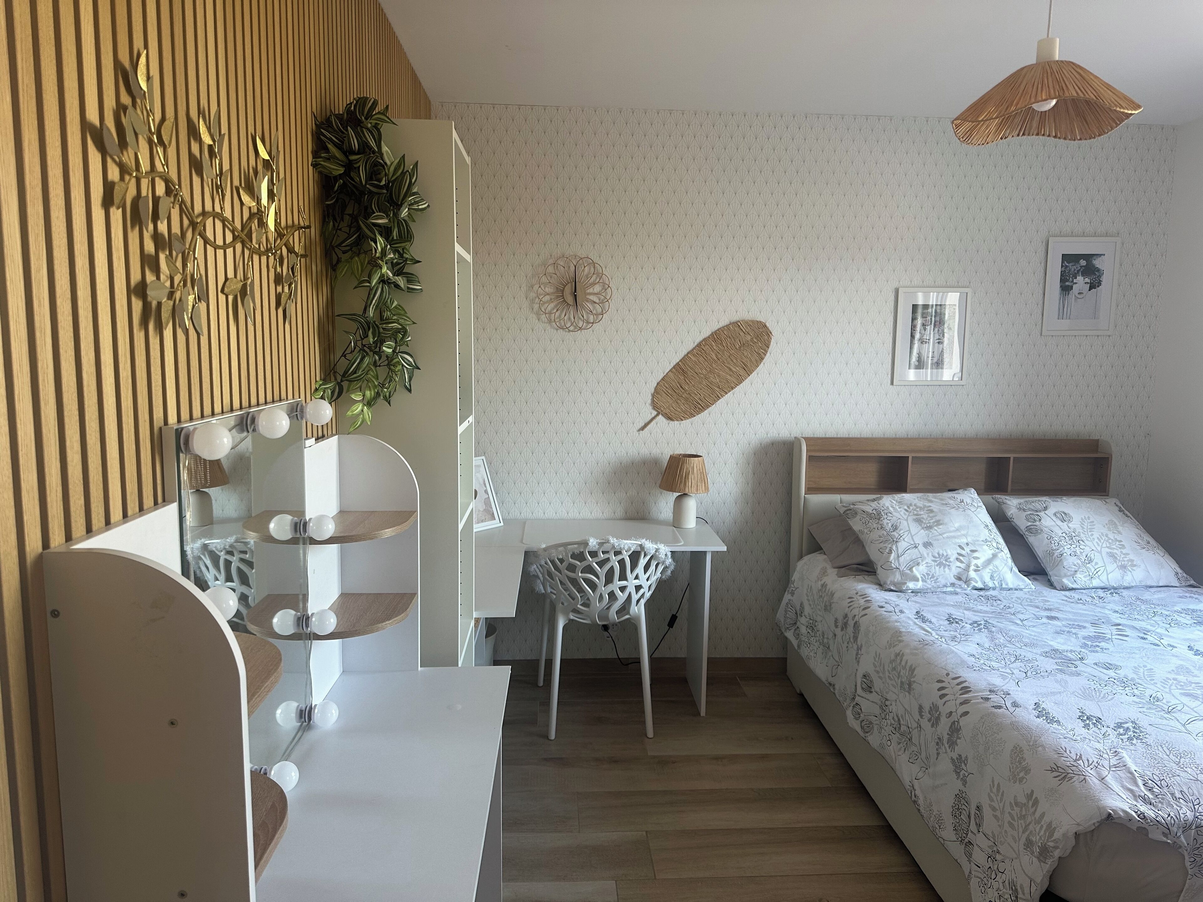 6 chambres, fer et planche à repasser, lit parapluie, Wi-Fi gratuit