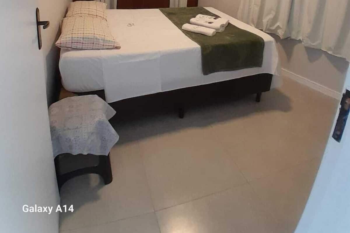 Klassiek appartement | 2 slaapkamers, geluiddichte muren, gratis wifi, beddengoed