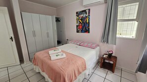 Sistema de insonorización, wifi gratis y ropa de cama