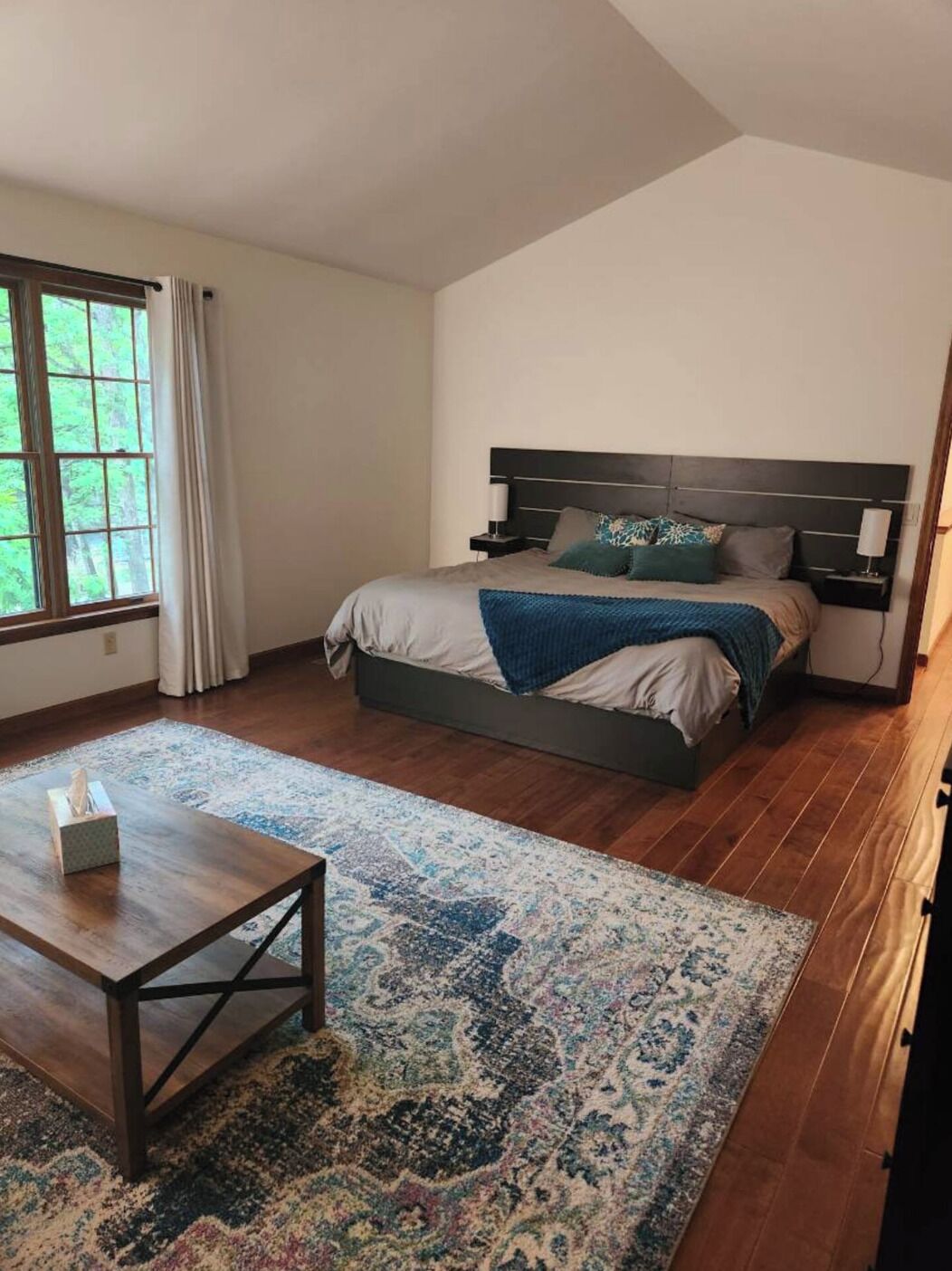 4 bedrooms, free WiFi, bed sheets