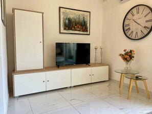 Interior - 2BR Comfort Apartment Bugibba (Saint Paul's Bay)