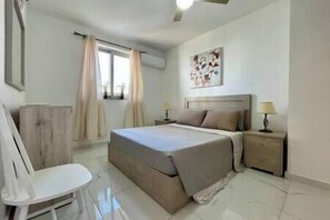 2 bedrooms, iron/ironing board, WiFi, bed sheets - 2BR Comfort Apartment Bugibba (Saint Paul's Bay)
