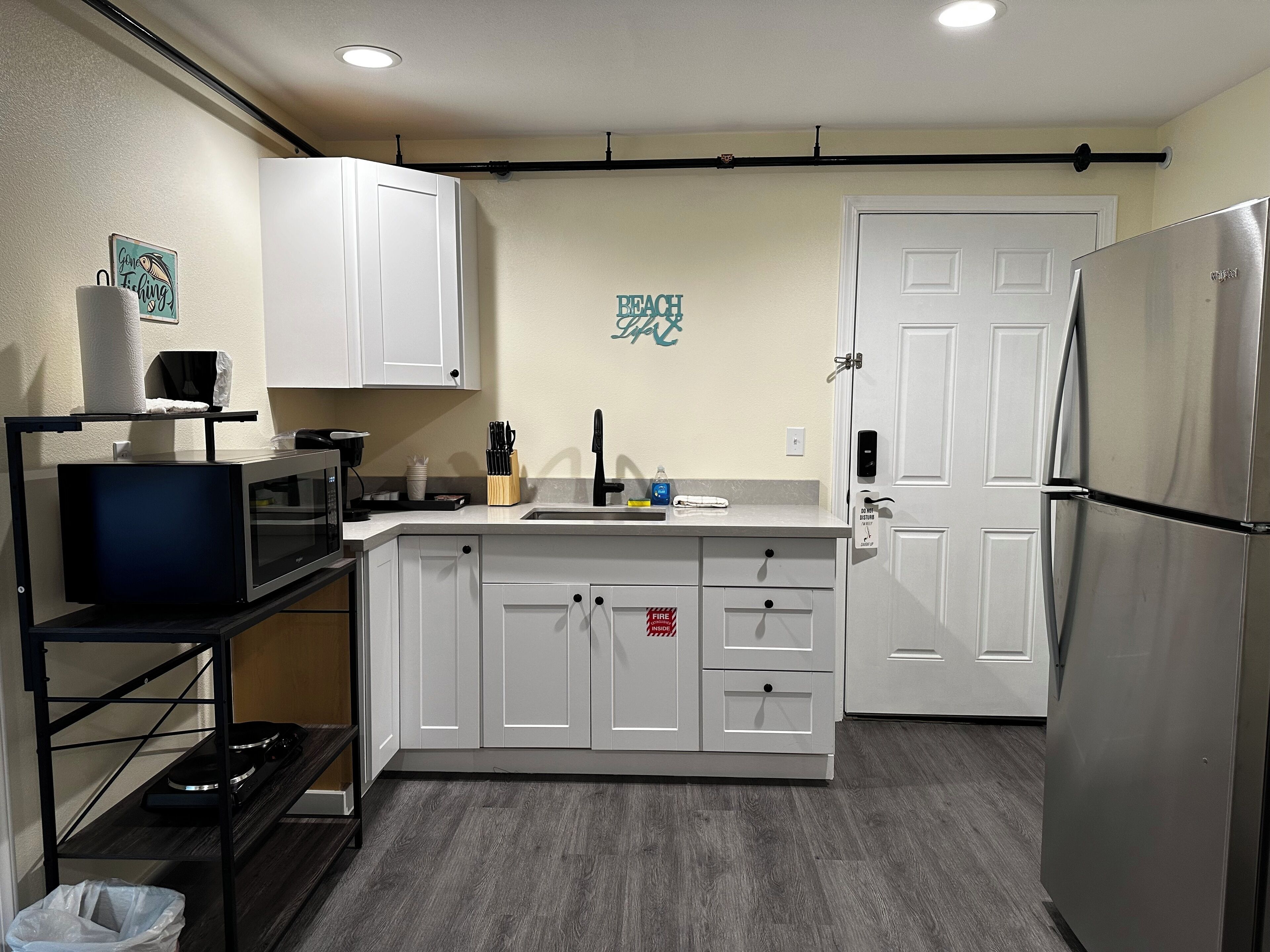 Microwave, coffee/tea maker, paper towels