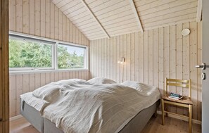 3 室のベッドルーム、旅行用ベビーベッド、WiFi (無料)