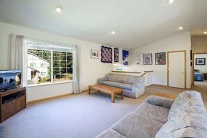 Télévision, cheminée