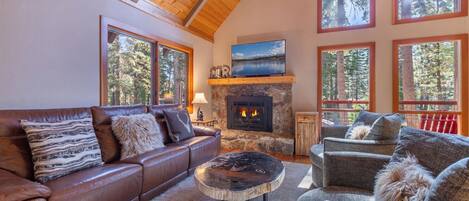 Televisión, chimenea