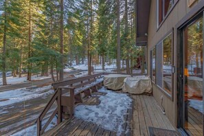 Terrace/patio - Gilmour Cabin (Carnelian Bay)