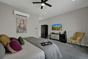 Room, 1 King Bed, Pool Access, Pool View | 1 bedroom, individually decorated, individually furnished, free WiFi