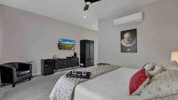 1 bedroom, individually decorated, individually furnished, free WiFi