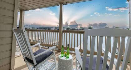 Cape Terrace Waterfront Oasis