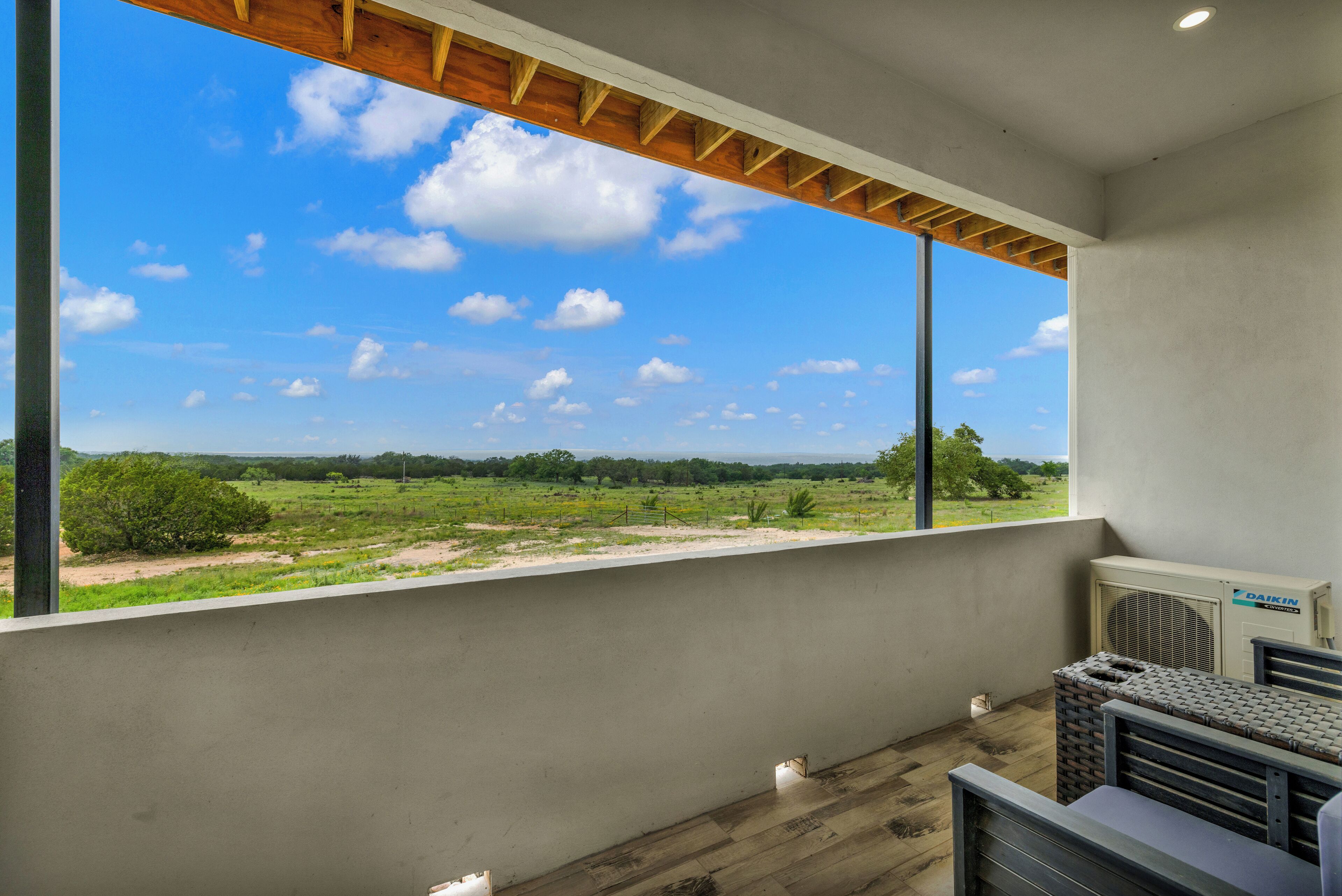 Room, 1 King Bed, Pool Access, Pool View | Balcony view