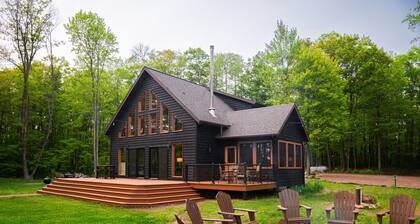 Nick Lake Lodge at Schliesmann Estates
