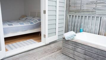 2 chambres, coffres-forts dans les chambres, Wi-Fi gratuit