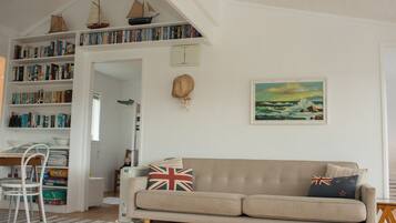 Smart TV, DVD player, books