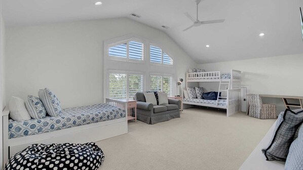 Vila (5 Bedrooms) | Interior