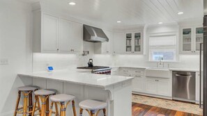 Villa (5 Bedrooms) | Interior