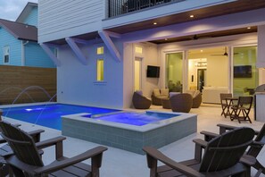 Outdoor pool - Emerald Evening by Avantstay 9bdr, Walk to Beach (Miramar Beach)