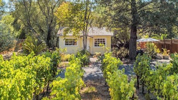 House (2 Bedrooms) | Bahagian dalam