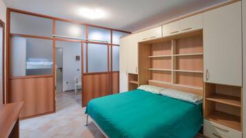 3 Schlafzimmer, Bügeleisen/Bügelbrett, kostenloses WLAN, Bettwäsche