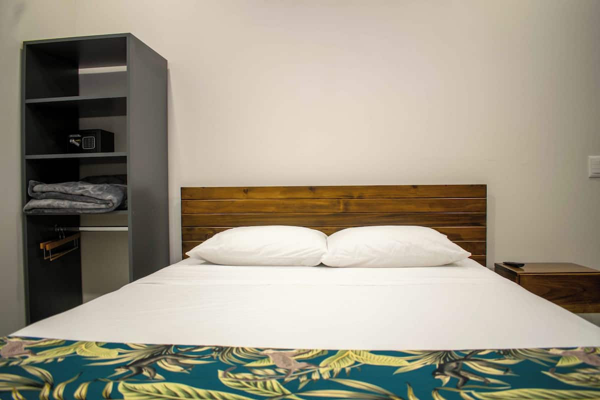Superior Room | Premium bedding, free WiFi