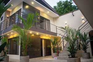 高档床上用品、免费 WiFi