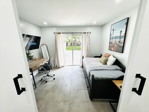 2 bedrooms