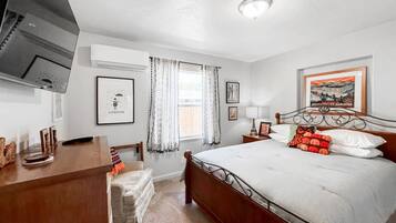 3 quartos, ferros/tábuas de passar roupa, Wi-Fi, roupa de cama