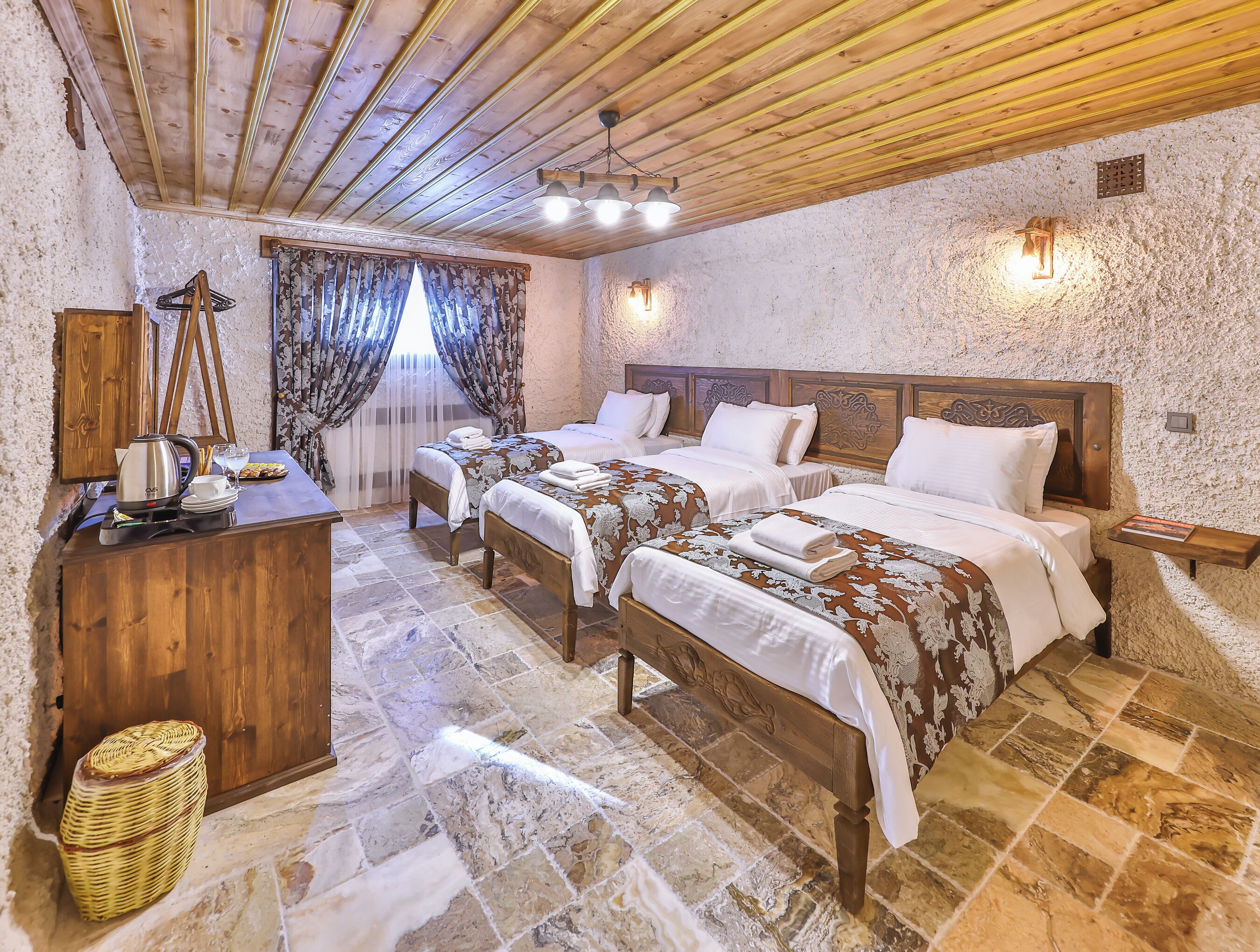 Economy driepersoonskamer | Lakens van Egyptisch katoen, luxe beddengoed