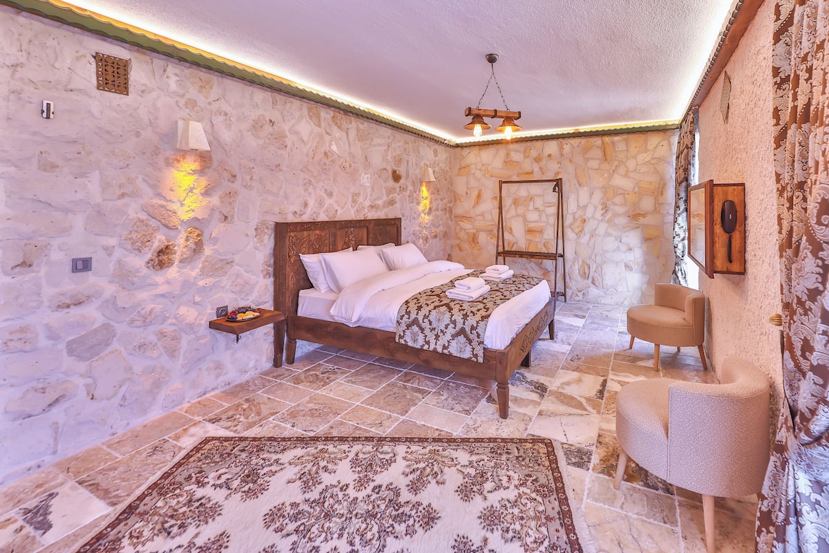 Habitación estándar, 1 cama de matrimonio, no fumadores, en la zona del jardín | Sábanas de algodón egipcio y ropa de cama de alta calidad