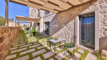 Standard Garden Room | Terrasse/Patio