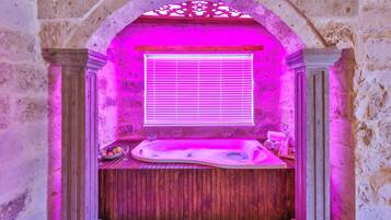 Romantic Room, 1 Queen Bed, Jetted Tub, Executive Level | View from room