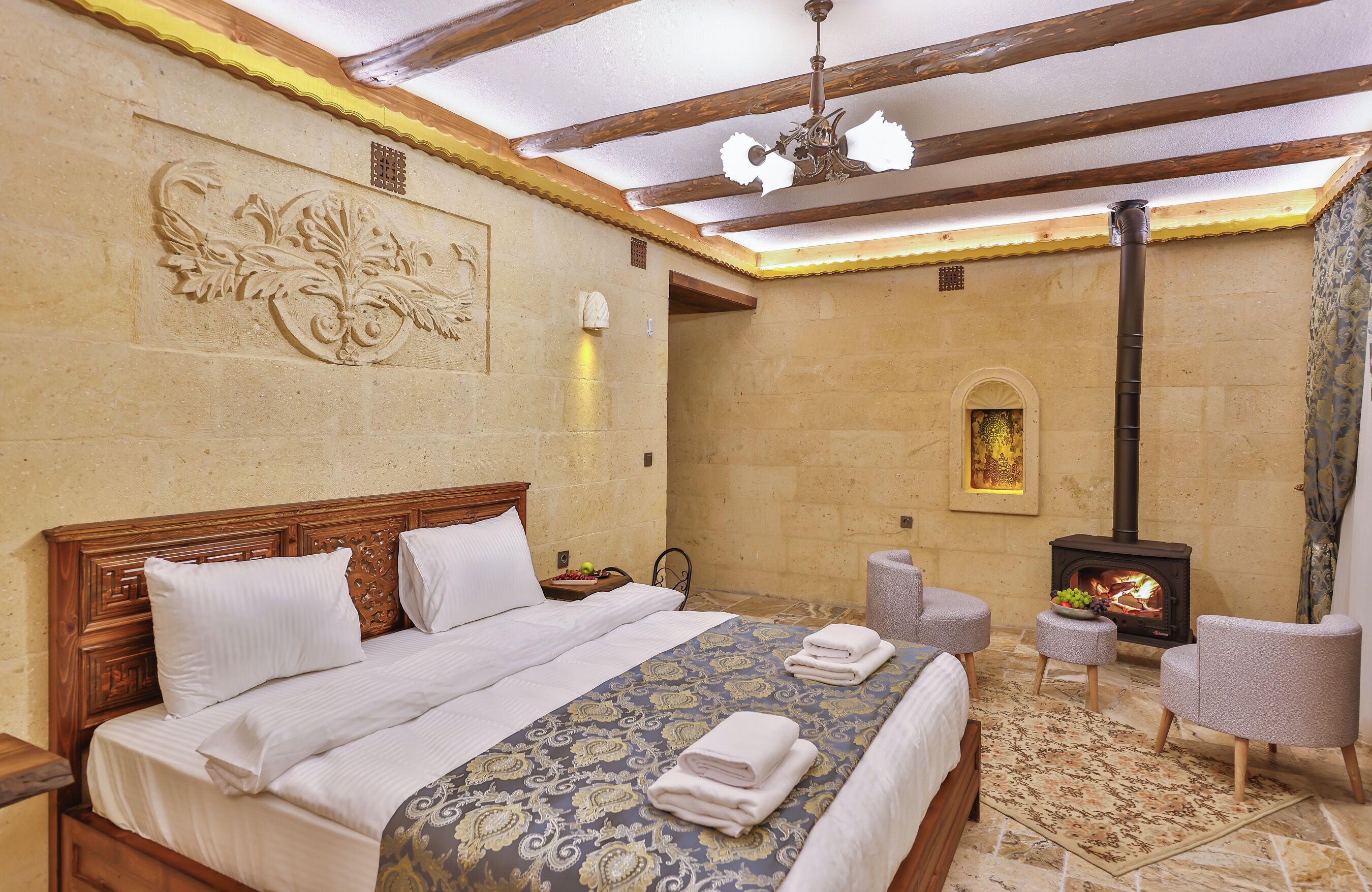 Kamar Desain, 1 Tempat Tidur Queen, perapian, lantai dasar | Pemandangan dari kamar