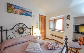 1 bedroom, free WiFi - Pet friendly apartment (Monterosso al Mare)
