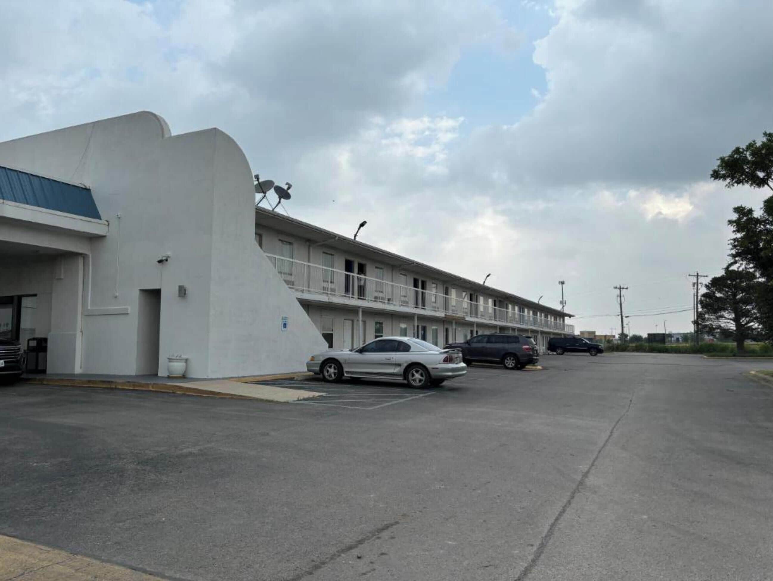Photo - Studio 6 Abilene, TX – East