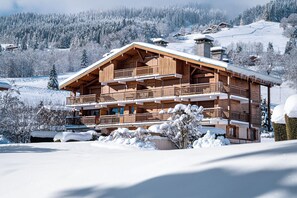 Esterni