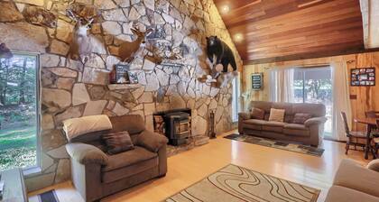 Pet Friendly | Wi-Fi | Firepit | TV