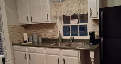 Return to the easy life at this quaint farm close to venues, lakes, and more!