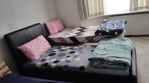 1 Schlafzimmer, Schreibtisch, kostenloses WLAN, Bettwäsche