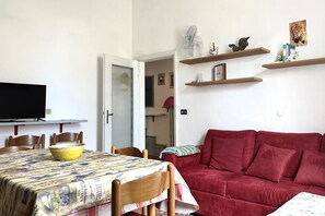 TV - SE096 - Senigallia, comfortable two-room apartment facing the sea (Senigallia)