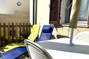 Terrace/patio - SE096 - Senigallia, comfortable two-room apartment facing the sea (Senigallia)
