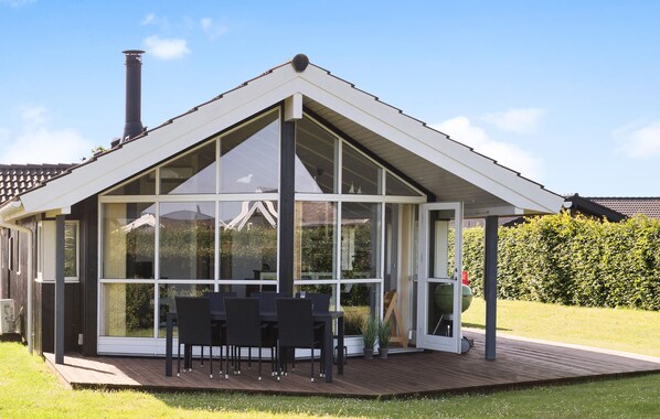 Outdoor dining - Stunning home in Haderslev with WiFi (Haderslev)