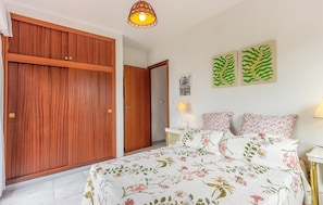 4 bedrooms, free WiFi