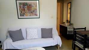 Unclassified image, 4 of 11, button - By the Beach Studio by Frangki (Aegina)