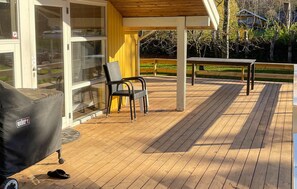 Outdoor dining - Stunning home in Tranekær with sauna (Tranekær)